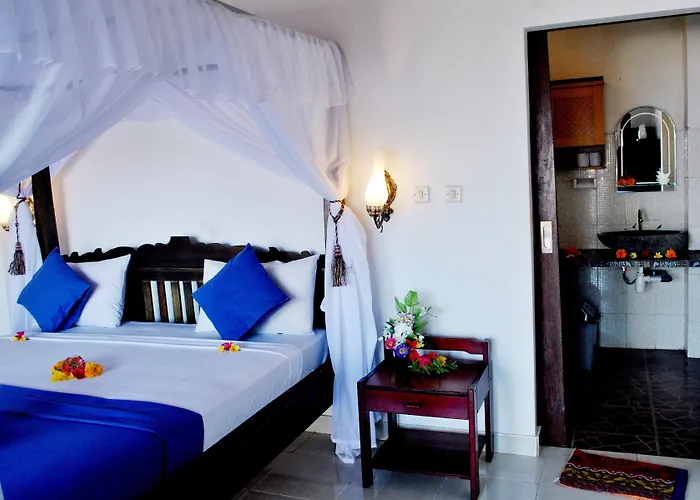 Titi Sedana * Amed (Bali)
