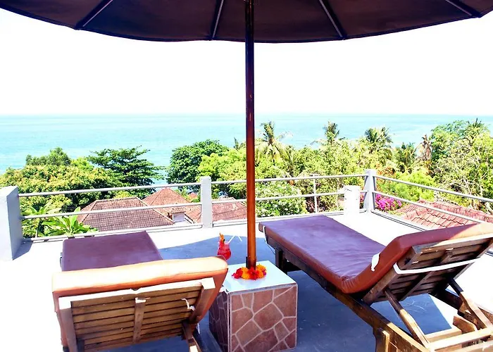 Titi Sedana * Amed (Bali)