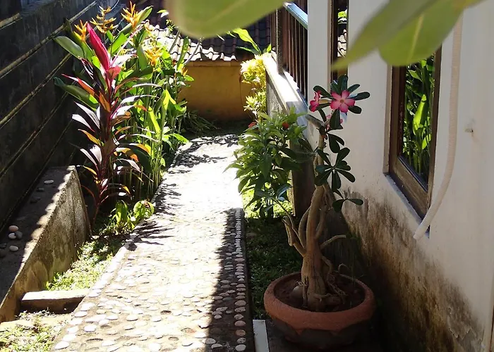 Homestay Titi Sedana