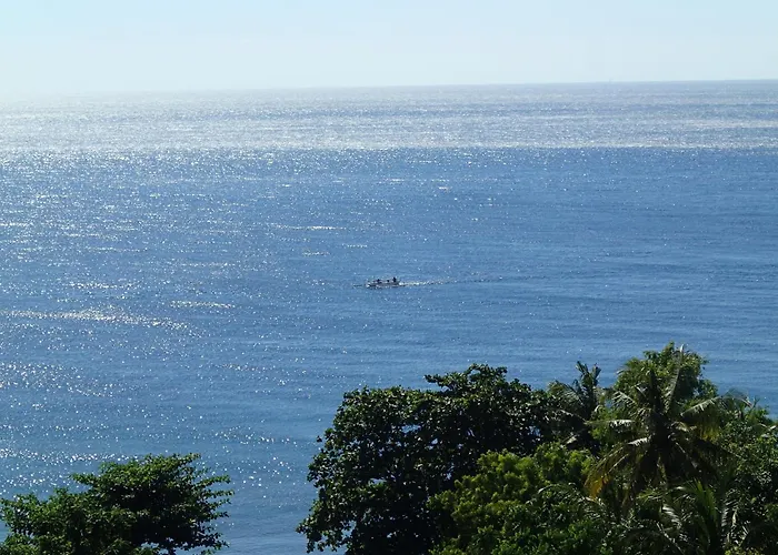 Titi Sedana * Amed (Bali)
